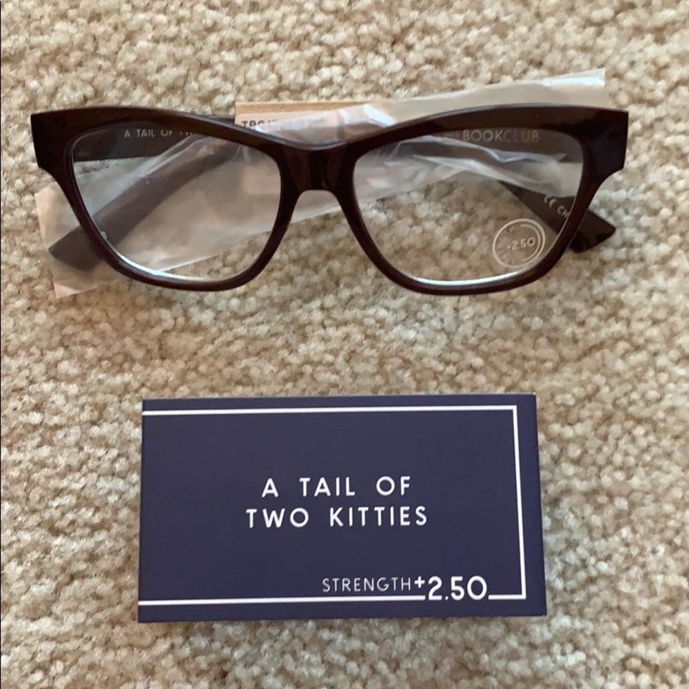 NWOT The Book Club A Tail of Two Kitties Readers